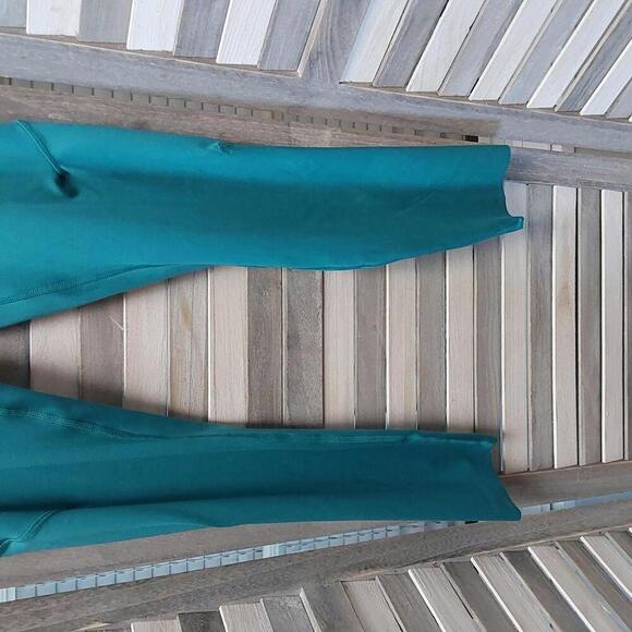 High Rise Turquoise Green Legging | All in Motion | XS - Picture 3 of 8